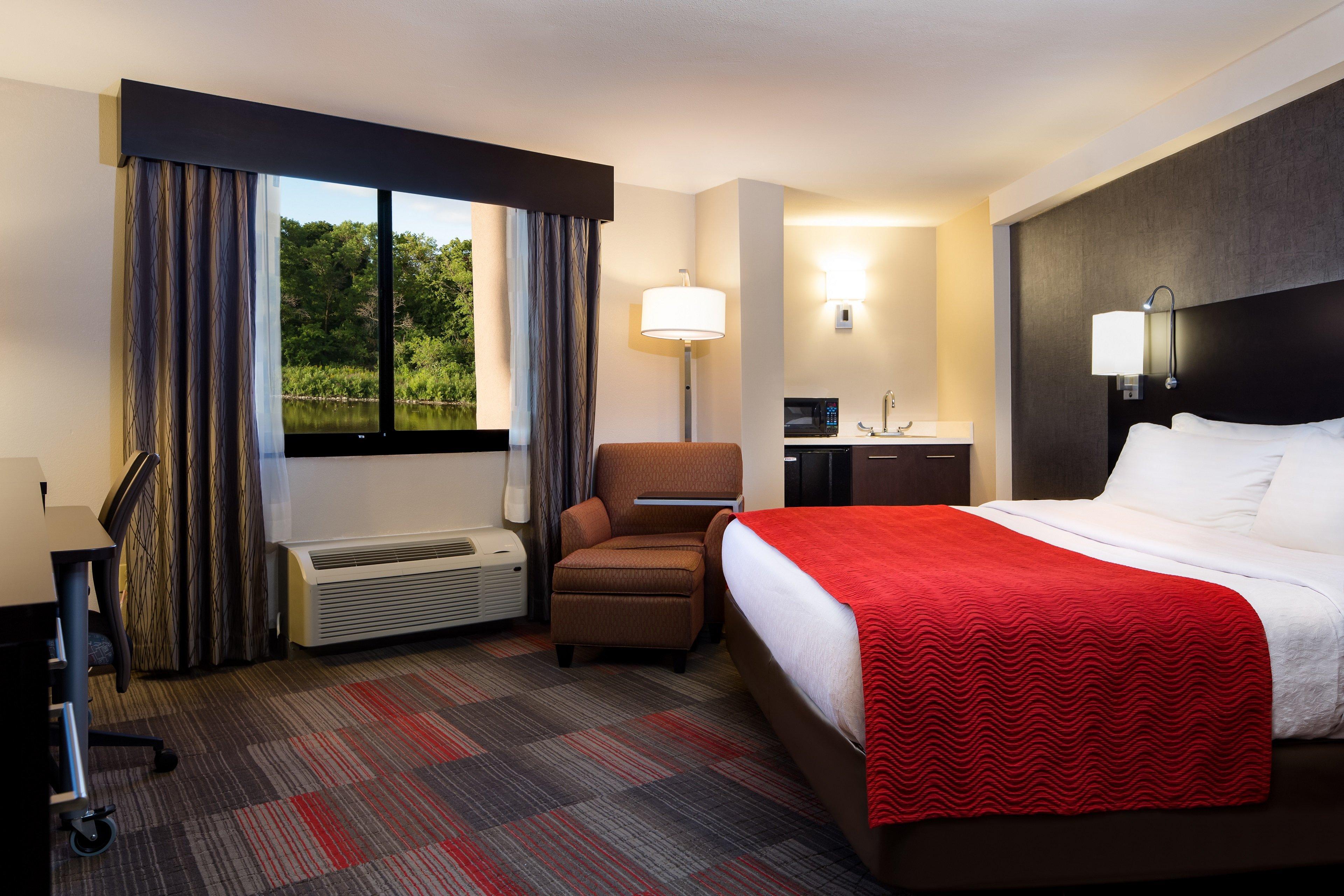 Holiday Inn Milwaukee Riverfront By Ihg Exterior photo