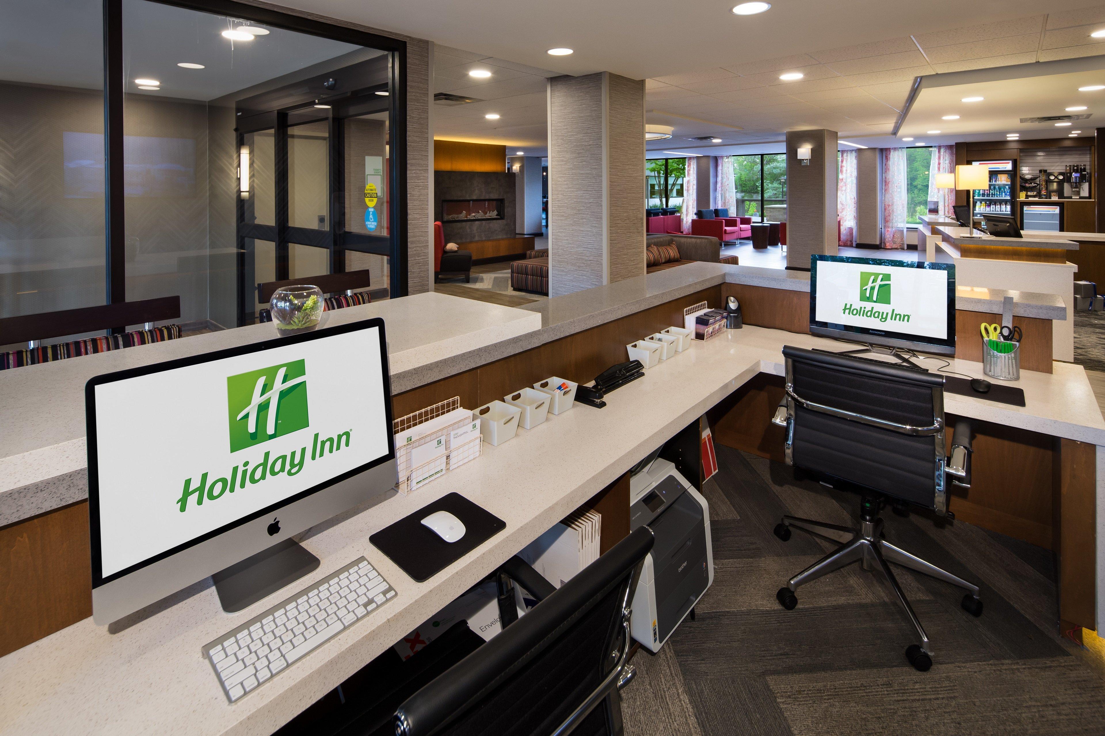 Holiday Inn Milwaukee Riverfront By Ihg Exterior photo